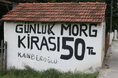 Showizi1's tweet photo. Günlük morg kiralanır 😂 https://t.co/ijcUBOqwUW