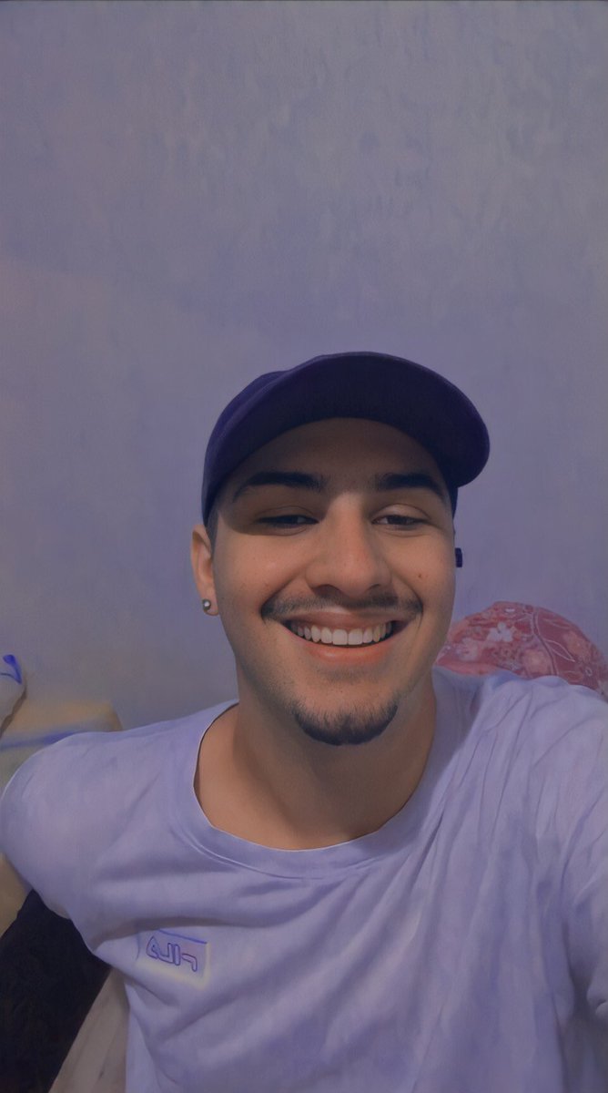 pateticoo___'s tweet photo. Faz tempo que eu nao posto uma foto aq🤝 #4KLBPRIDE https://t.co/E5B0mthlvJ