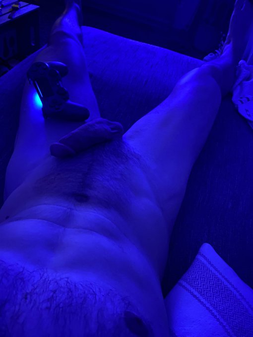 I kept getting distracted lastnight..... https://t.co/U0i45BC1cv