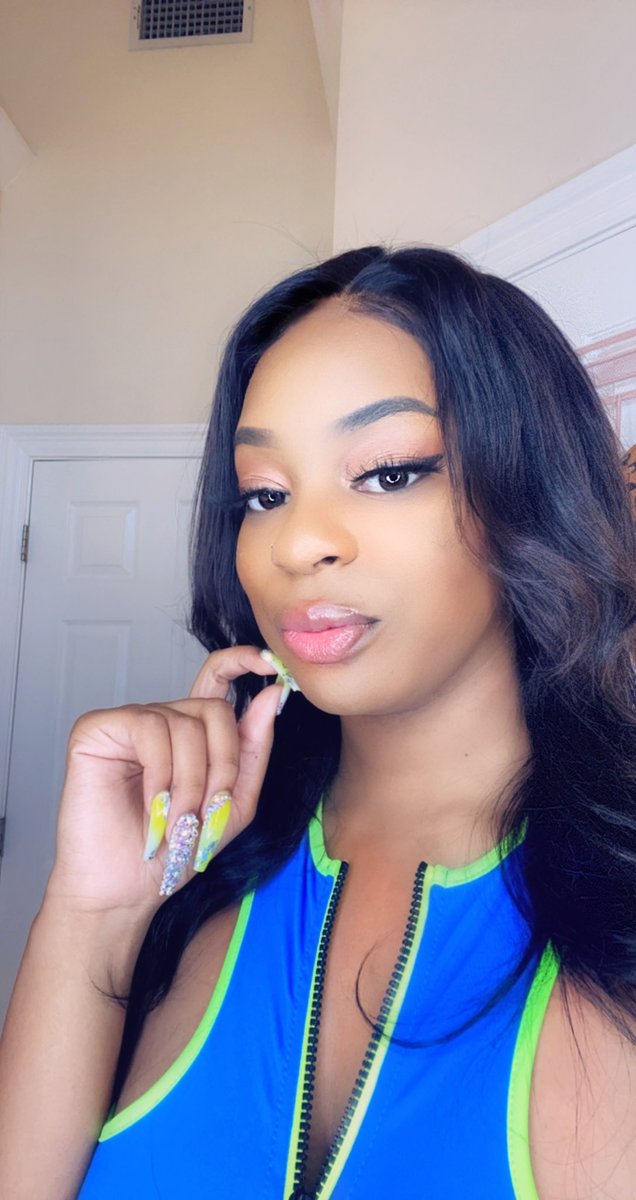 PureDelush's tweet photo. ✨✨Pure DeLush CEO Check In! ✨✨ I’ve never posted my face on here Butttt just thought I would check in! I made pure DeLush because I managed to clear my skin with natural ingredients and wanted to share my craft.  #SmallBusiness #BlackOwnedBusinesses #BlackOwned #skincare #ad https://t.co/tQfbPlDEXZ