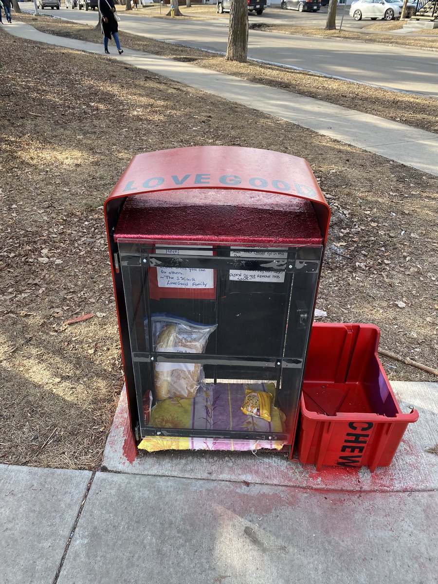 GinoAkbari's tweet photo. It’s been a wonderful weekend of walking around downtown, running into these gems and art work. Weathers warming up and people are out enjoying the #yeg 
Sometimes restrictions make you appreciate things you took for granted. #yeg #yegdt #yegcc #yegvote #yeglife https://t.co/2uJFuVOWxb