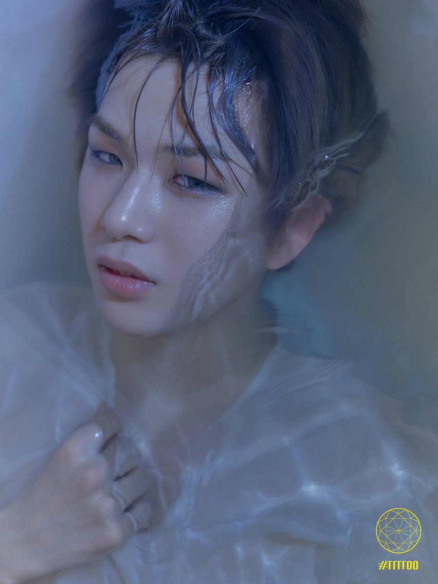 With Kang Daniel Thailand tweet media