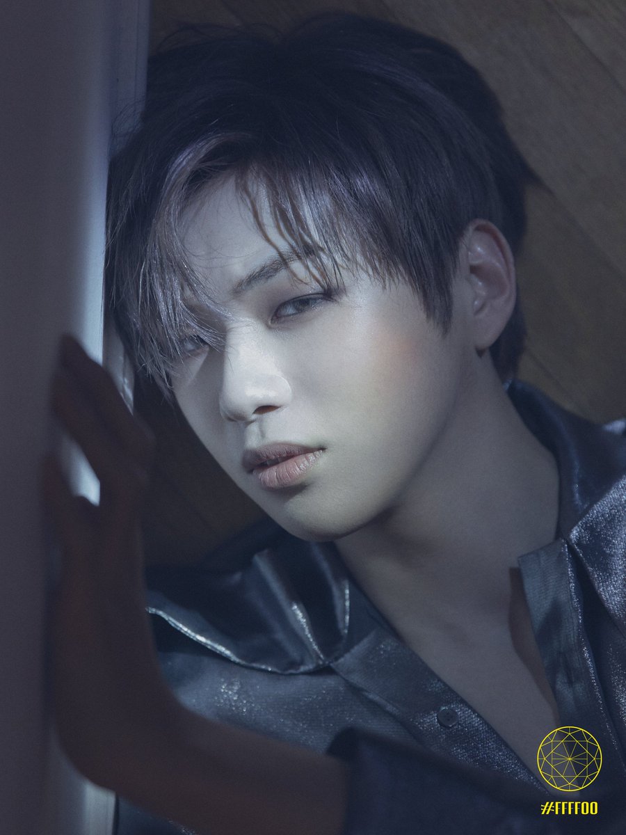 With Kang Daniel Thailand tweet media