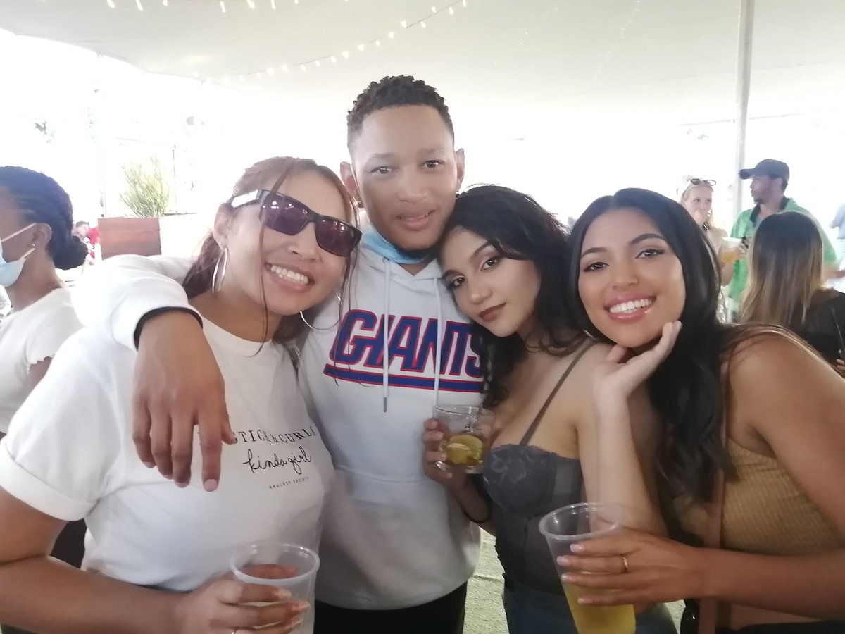 TheBrandon187's tweet photo. Twitter mense in person♥️ https://t.co/6D4Kap6tMZ