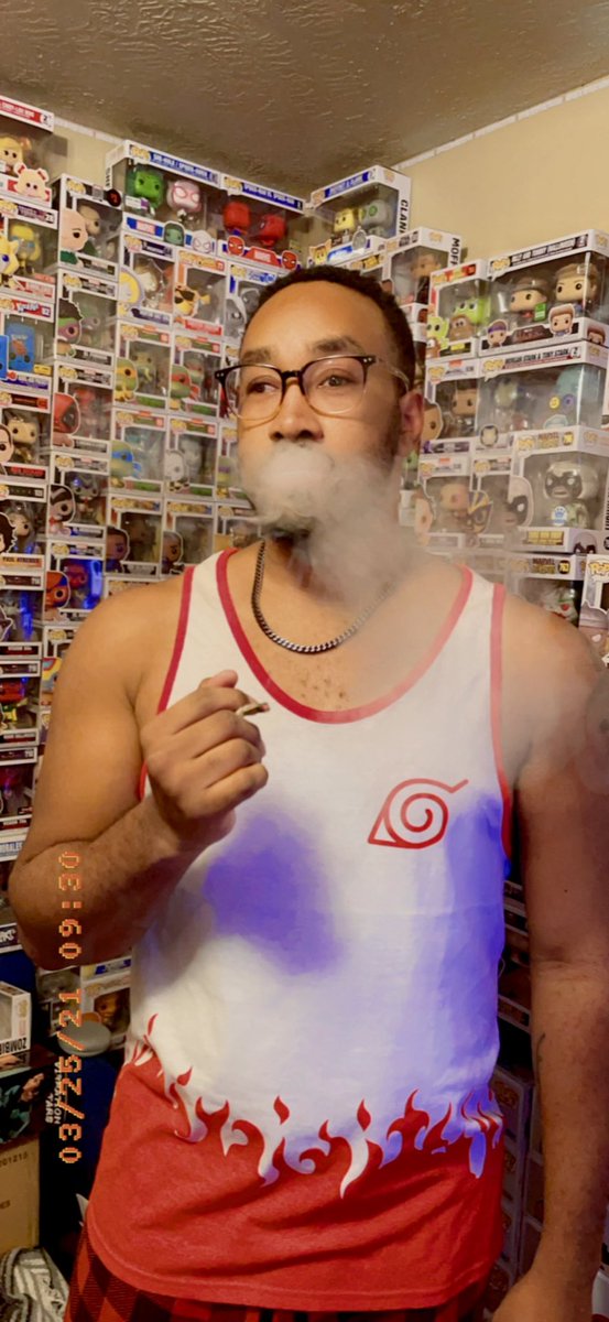 whenimhighdoc's tweet photo. Another shot of Jack in his natural habitat: smoking #cannabis with #funkopops. Go listen to his #interview! 
#marijuana #documentary #potcast #legalizeit #420life #weed #pot #420community #thc #highvegan #stoned #high #cbd #ganja #hemp #indica #sativa #bhang #maryjane https://t.co/cy7cJJiPsm