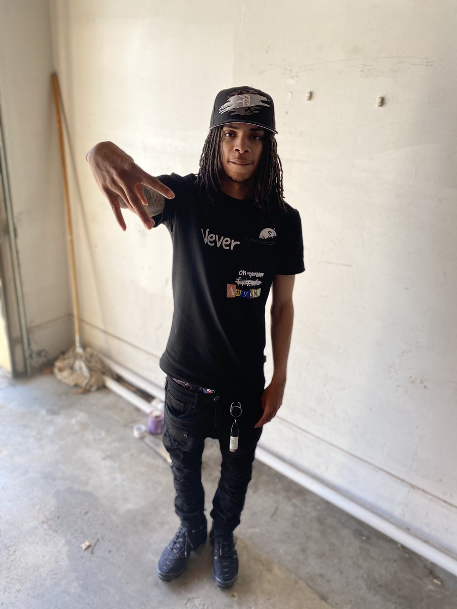 DeBodies's tweet photo. Never 🐀 Aways keep your mouth shut pussy 🤐 #FreeTae #FreeDaedae https://t.co/yaXKyDK4qe