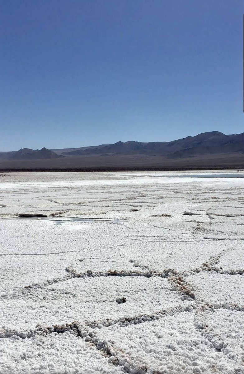 thepaoapp's tweet photo. 💎 of the day: Lagunas Escondidas de Baltinache, Chile
• pao user: fiona •
#ThePaoApp #paoworthy #hiddengem https://t.co/jy5Rx1kMNF
