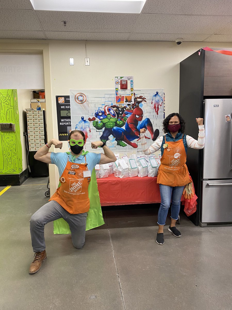 Christopher McClelland (@cgm_0470) on Twitter photo 🟩🟢 Incredible Hulk’s hidden superpower: doling out bags of treats and ice cream to incredible associates! Thank you for an amazing 2020, adopting me into your family; #8582. <a href="/D66Celest/">Sheldon Celestine 🇹🇹🇺🇸</a> <a href="/BrentBareTHD/">Brent Bare</a> <a href="/BainesMarcy/">Marcy Lapoint Baines</a> <a href="/FaryalAhmed20/">Faryal Ahmed</a> @EmmaLower6 <a href="/cat_thanner/">Cathy Thanner</a> 🟩🟢 Incredible Hulk’s hidden superpower: doling out bags of treats and ice cream to incredible associates! Thank you for an amazing 2020, adopting me into your family; #8582. <a href="/D66Celest/">Sheldon Celestine 🇹🇹🇺🇸</a> <a href="/BrentBareTHD/">Brent Bare</a> <a href="/BainesMarcy/">Marcy Lapoint Baines</a> <a href="/FaryalAhmed20/">Faryal Ahmed</a> @EmmaLower6 <a href="/cat_thanner/">Cathy Thanner</a>