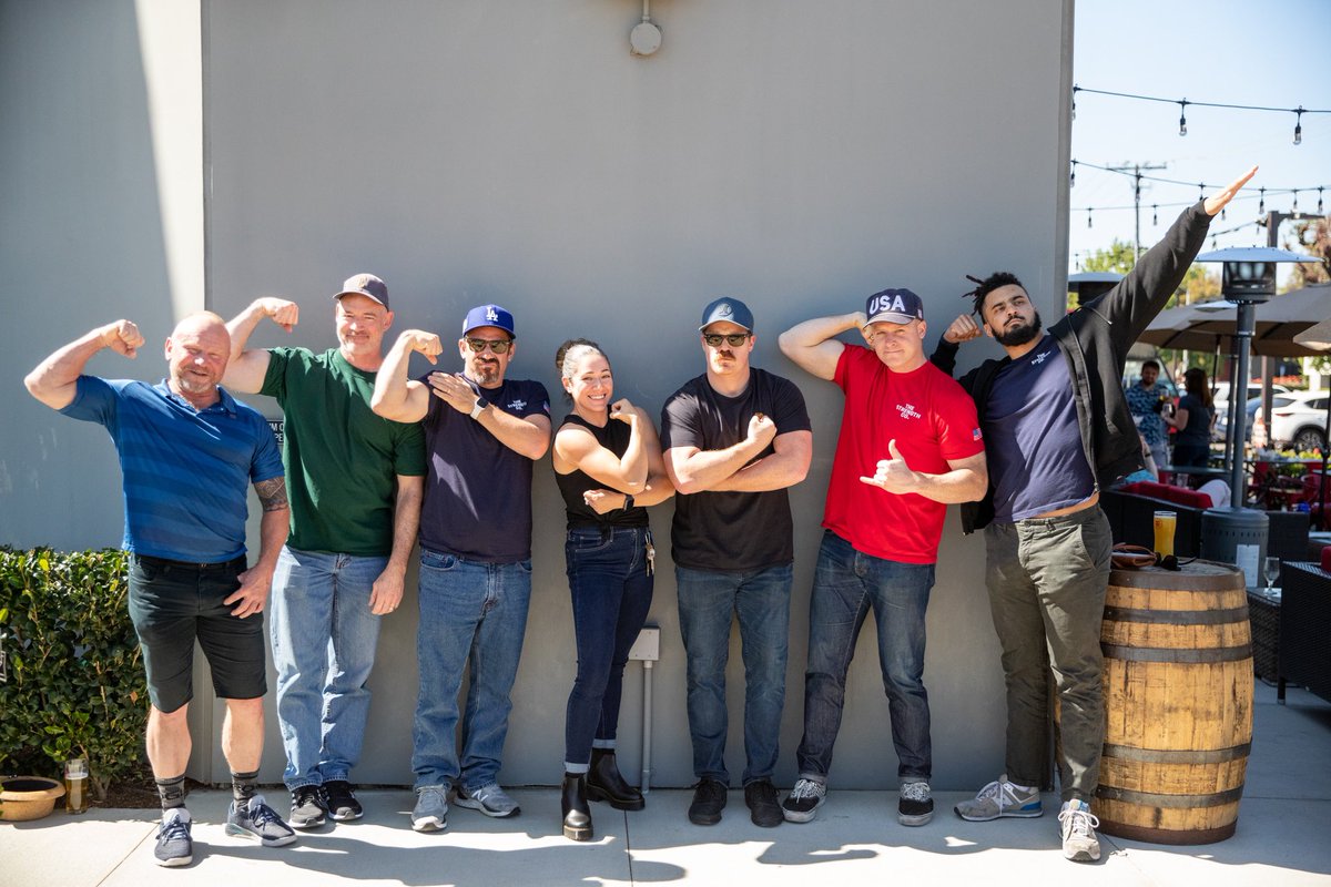 thestrength_co's tweet photo. Great time getting all the lifters and coaches together yesterday! #TrainingContinues https://t.co/kmwm6CQB2N https://t.co/0BMXkToaZN