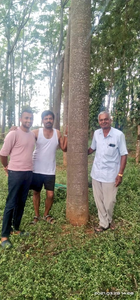 dnalifeorg's tweet photo. Prof. Malali Gowda with forest farmers in Anuganalu Model Village on March 28, 2021. https://t.co/AS4q7Ty5tF