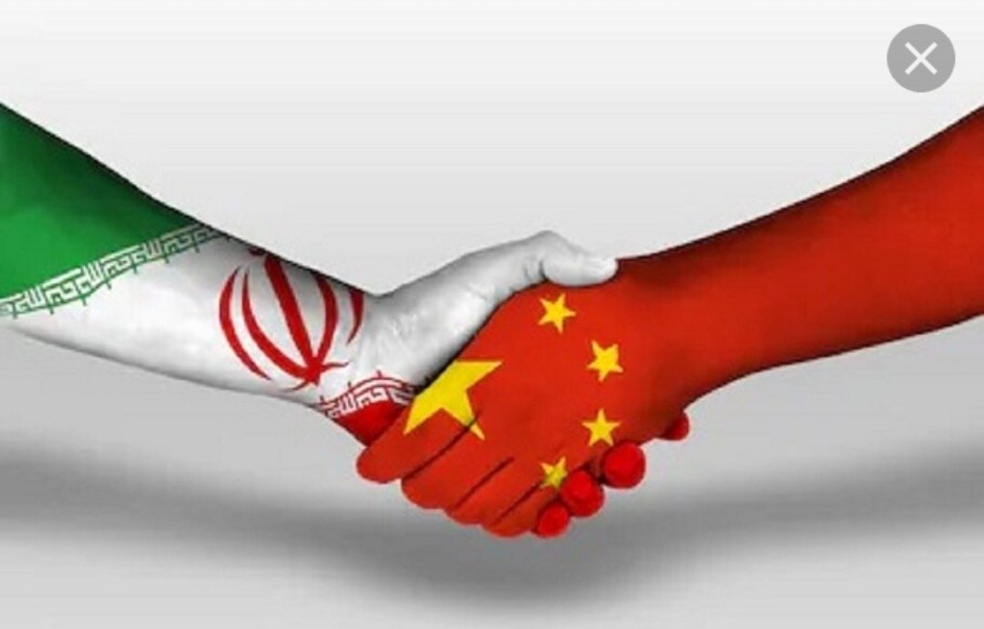 روزگاری #احمد_قوام و #مصدق نماینده ایران در مذاکرات با جامعه جهانی بودند، روزگاری هم #ظریف و #فریدون. اولی #آذربایجان را حفظ کرد و #نفت را #ملی نمود. دومی یک روز در #مذاکرات_سعدآباد ناکارآمد بود و روزی در #برجام بی‌فرجام. امروز هم در #قرارداد_با_چین