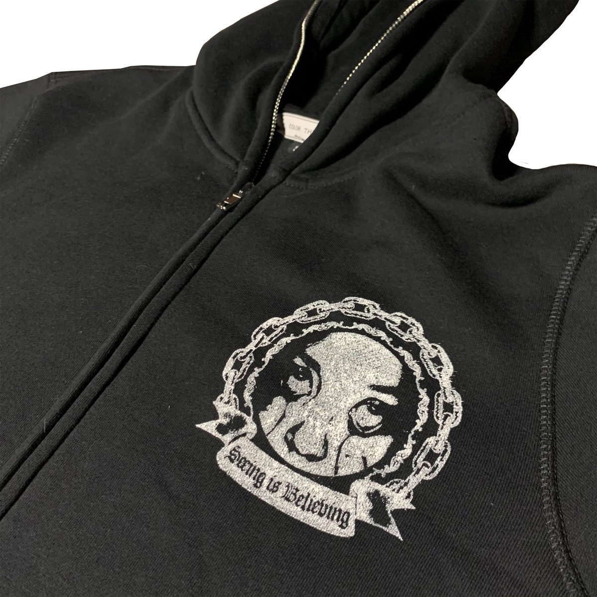 ColorTheory_'s tweet photo. “IN CHAINS” Full Zip Hoodie
Item 2/4 From “Seeing is Believing”
Hand Printed In House by @dveg_ 
WEBSITE GOES LIVE FRIDAY APRIL 2nd https://t.co/UUPNujk2Pu