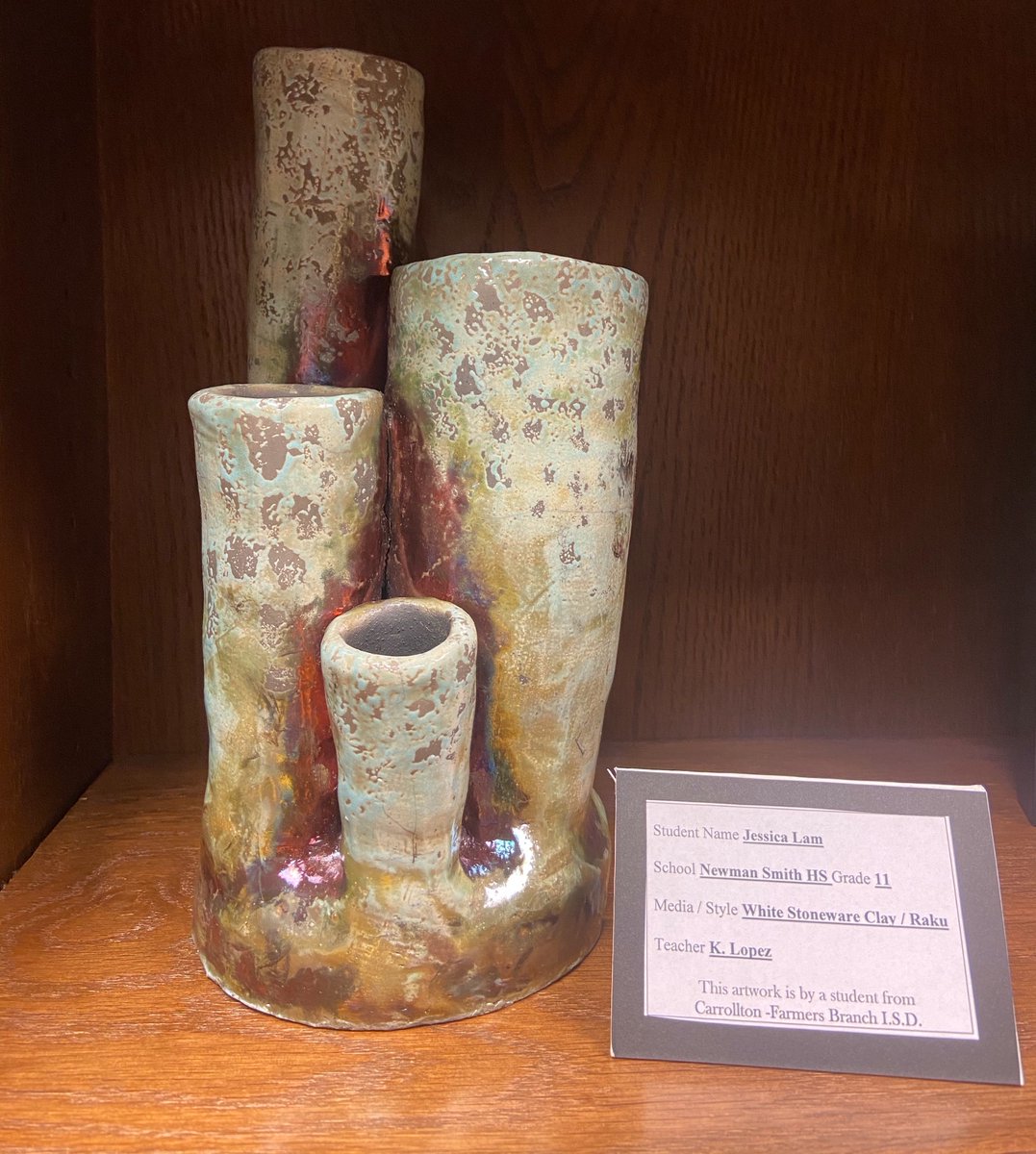 BeckleyforTX's tweet photo. Every #SpotlightSunday during #87R #txlege, we’ll be spotlighting one of our @CFBISD artists from my alma maters who have loaned their work to our office. This piece is by Jessica Lam of @NewmanSmithHS!

#supportarts #art #artclass #highschoolart https://t.co/ROV975vnZL