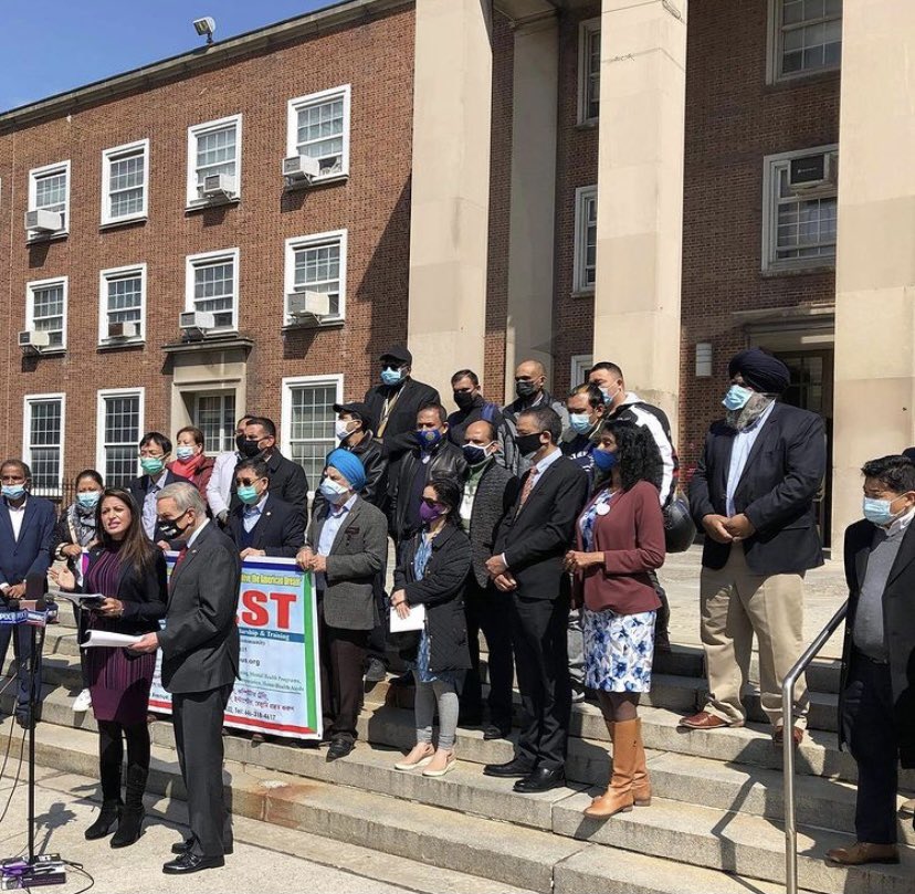 WuKelly6's tweet photo. Let’s stand up together and STOP ASIAN HATE #voteyichen2021 #youthpower #citycouncildistrict25 #makedifferencesmatter #stopasianhate https://t.co/UQceGeEMHS