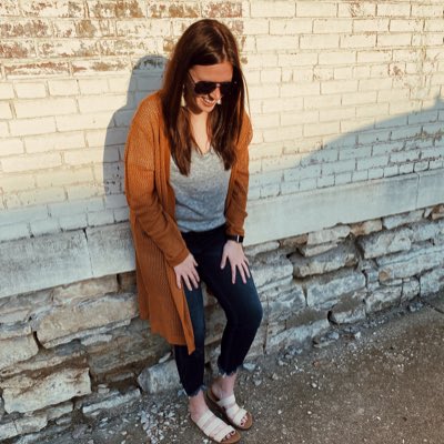 madshaake's tweet photo. Stay strong and stay you🖤 #NewProfilePic https://t.co/v5v4KkOaoG