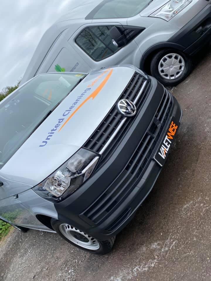 ValetWise's tweet photo. Ford transit and Volkswagen Transporter from today having their regular valet packages from us, pop us a message if you want your fleet looked after...thanks Rich and Gonz! 

🔶BOOK TODAY!
🔶Valet Packages from £20
📞 07585951174
🔷valetwise@outlook.com
🔷https://t.co/rc71Mk1UTC https://t.co/SCdRUy8gNB