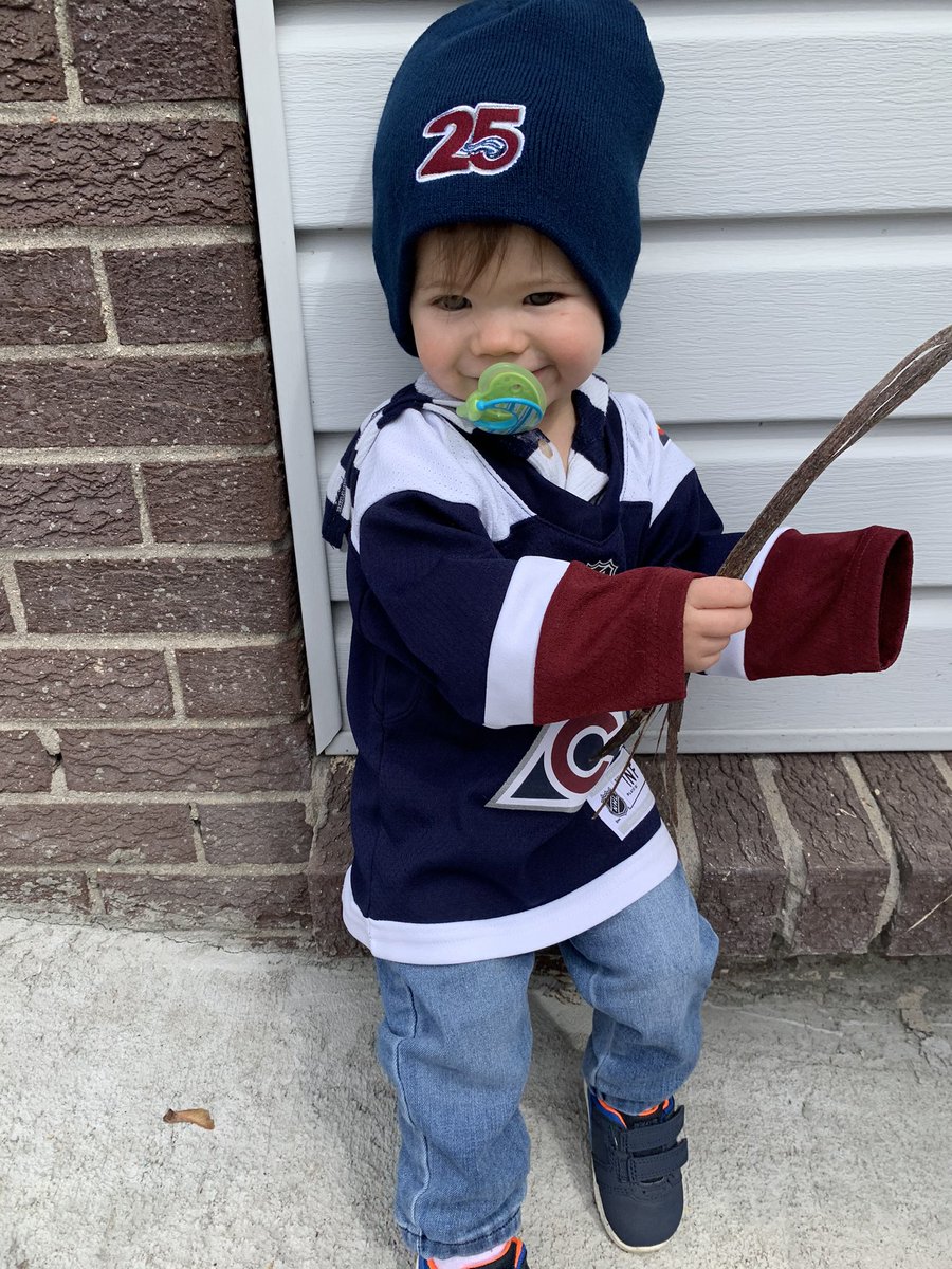 IceJordan23's tweet photo. We love our @Avalanche 25th Anniversary beanies https://t.co/bjx6vtuF4i