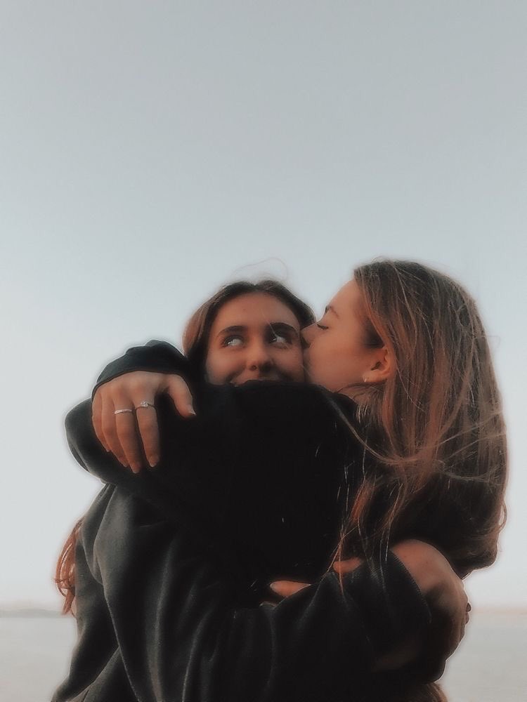 janeefoster_'s tweet photo. gracias por todo amor, tuvimos un dia hermoso, la pasé super bien y me diverti mucho
y la verdad que no hay mejor manera de finalizarla que con tu propuesta 😿 #javendate https://t.co/57q34ua1B4