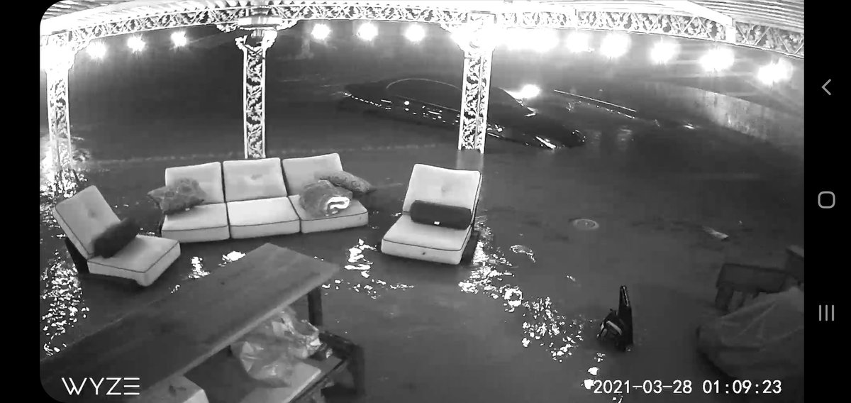 TheJamesMartin's tweet photo. This morning I looked out our front door and saw an ocean. In 15 min, our house had 4ft of water surrounding it, and 1.5ft inside. It was terrifying, but my pregnant wife and I made it out to a neighbor's rooftop! God is good and I'm thankful it wasn't any worse!! #Nashvilleflood https://t.co/ousKorUrsz