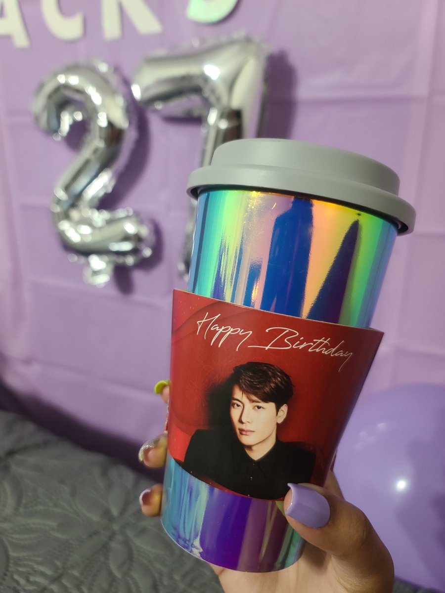 LaDawnDawnny's tweet photo. Thank you so much @GOT7inOak ❤ everything is so cute! I love the cupsleeves and pic of Jack. So happy to be apart of the virtual cupsleeve event.
I know Jackson is proud to have such sweet fans. ❤
#BoundToJackson #KingJacksonDay #JacksonNeverAlone #JacksonWang https://t.co/mn7lQv2dfE