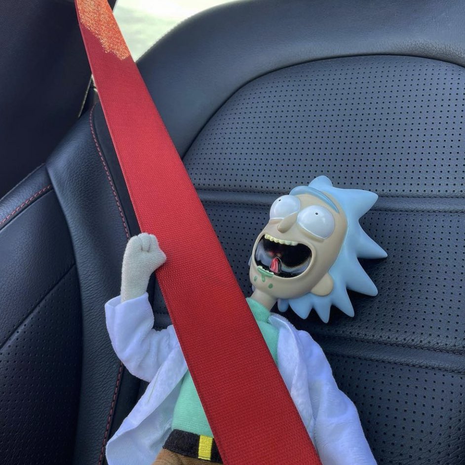 LaPause_QLF's tweet image. Ça sent clairement l’annonce de l’album.. ⏳🌪🧪