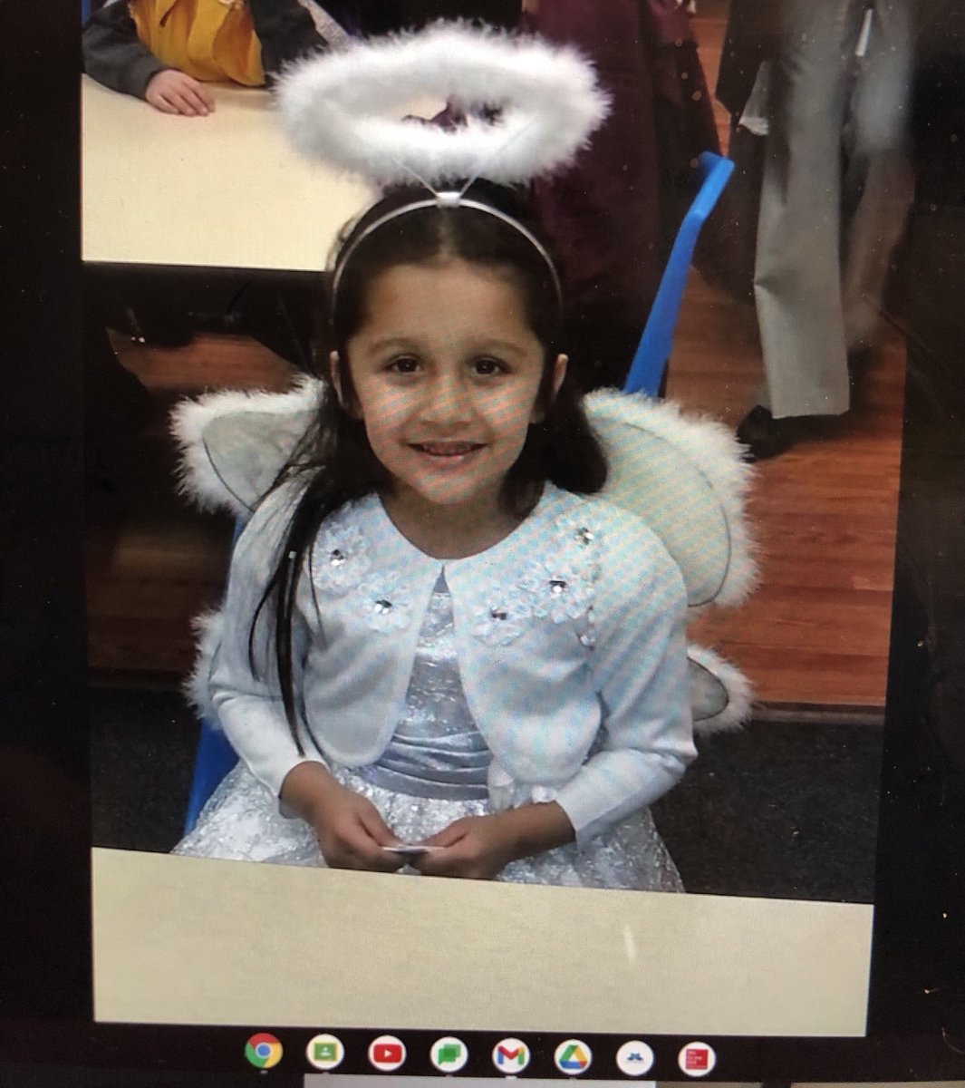 patcaprig's tweet photo. Part 2: We heard students share that Family, Friends, teachers, guidance counselors,  inspiring messages, Doritos &amp; watching funny memes seem to get students through hard times! #Shinebrightedison #wwmrocks Sharing on #SEL Day ⁦@WWMSEdison⁩ https://t.co/FBAIs4XNmr