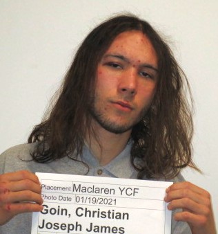 Police are searching for three youth who escaped from MacLaren Youth Correctional Facility in Woodburn early this morning. More information at this link. If you see them, please call 911. insideoya.com/2021/03/28/pol…