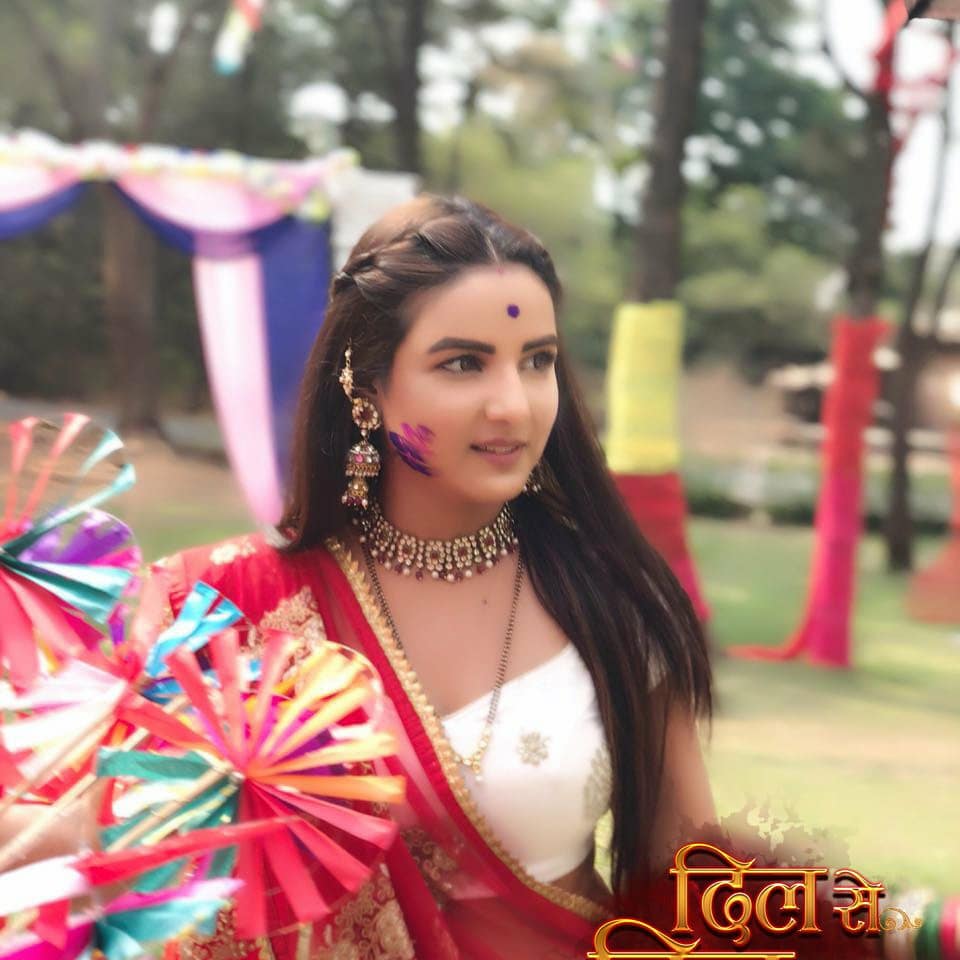PreetiM65899985's tweet photo. #JasminBhasin https://t.co/MMOoFXnO0m