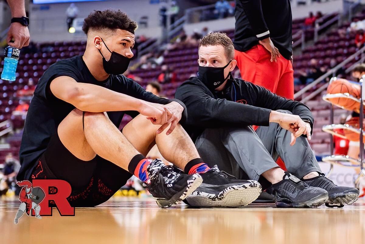 drrickneff's tweet photo. Pre-Game Physical & Mental Warm-Up’s. I appreciated the talk Jouseph Chapman💪🏼🧠🏀 #PrimeTheMind #Sports #Psychology https://t.co/HdOigrXgLW