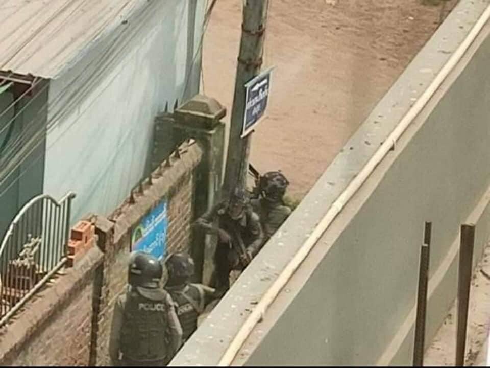 pupuhnin3's tweet photo. Civilians are getting shot and killed by Military even staying peacefully in our own house. #WhatHappeningInMyanmar #Mar28Coup #HearTheVoiceOfMyanmar https://t.co/u3rwI4qbpm