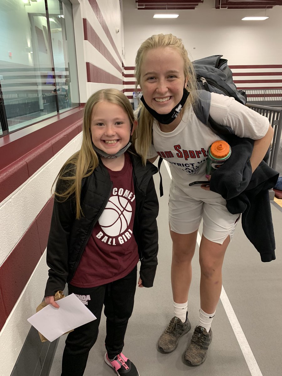 CometGbb's tweet photo. Fun afternoon-Supported Caitlin today in the D3 vs D4 All Star Game! Great job by all! Congratulations Caitlin! 💗💪🏀 #LadyCometStrong https://t.co/sFC2NwGBvh