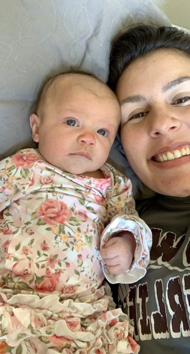 VictoriaA_Mayer's tweet photo. I love my little family 🥰 https://t.co/DOGbgvp5s6