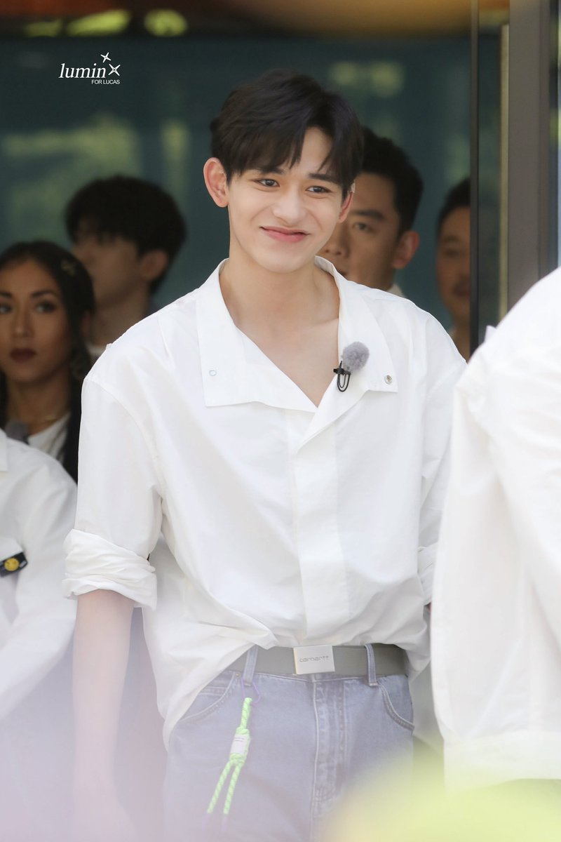luwinceo's tweet photo. SHUT UP PRINCE ERIC https://t.co/lY666SDvlA