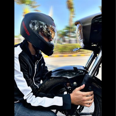 batboyrev's tweet photo. #NewProfilePic https://t.co/0hyfKCr9dn