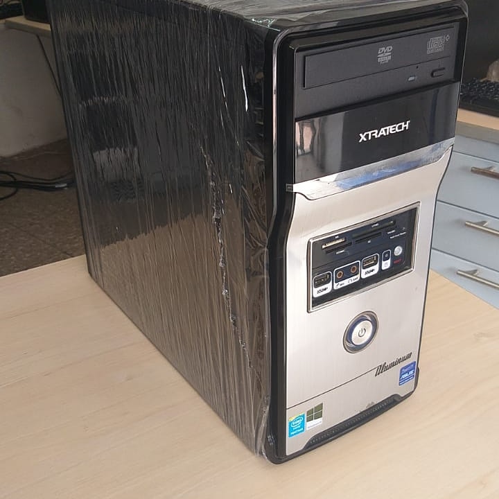 amandy_ama's tweet photo. Venta de computadoras a 160 usd Informacion detallada al 0997675800  
https://t.co/2Awse9bUYV https://t.co/omVw55UrMK