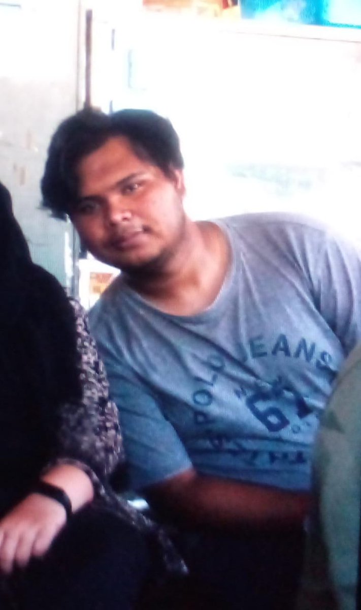 trisnaughty's tweet photo. nak mane tuu ? https://t.co/a2GU3zQN8F