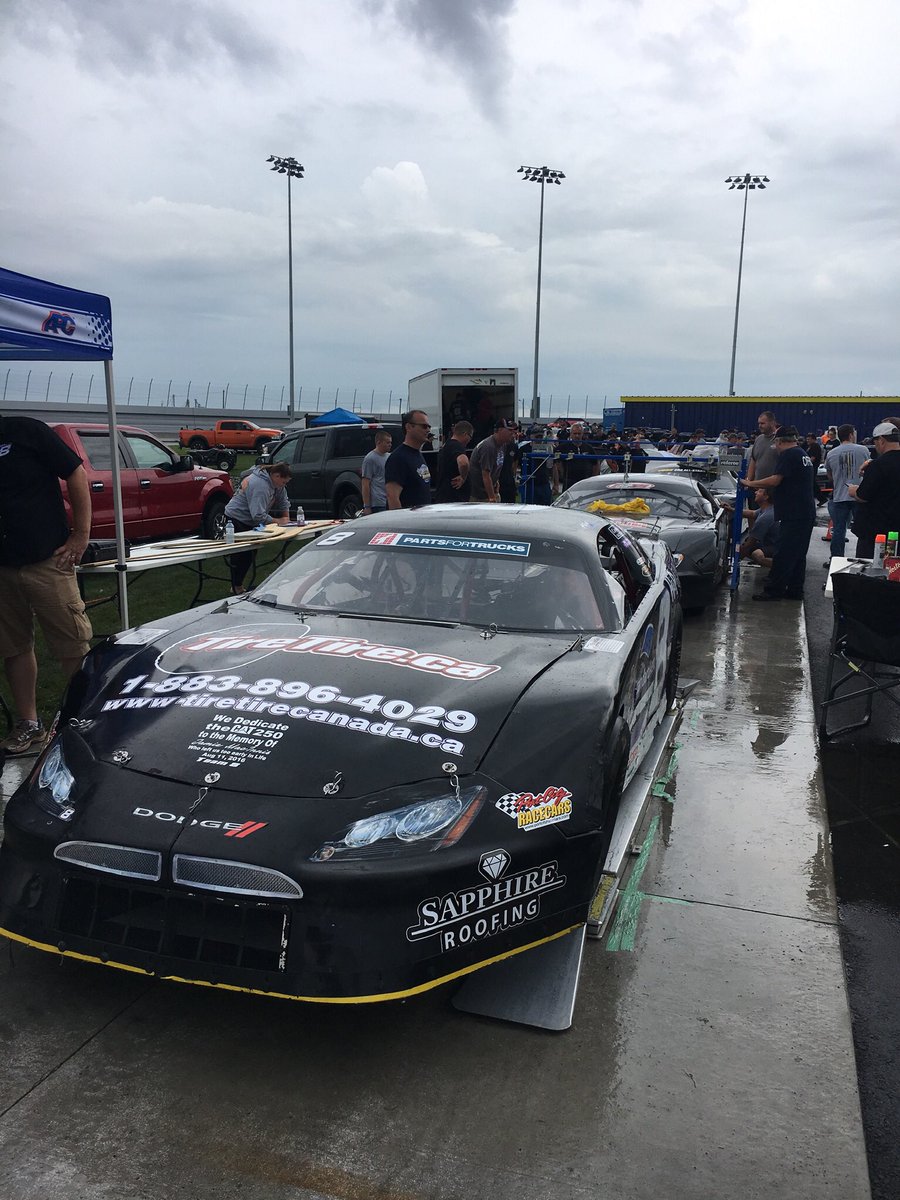 We also know about #raindelays @JukasaMotor #shorttracknationals <a href="/PEIPotatoes/">PEI Potatoes</a> <a href="/PortCityRacecar/">Port City Racecars</a>