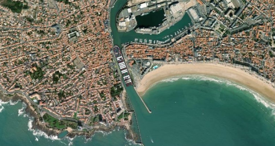 Grâce à ce site, il est possible de placer n'importe où dans le monde l'#EVER_GIVEN #EverGreen qui bloque le canal de #Suez. Un bon moyen de se rendre compte de l'échelle de ces navires. evergiven-everywhere.glitch.me Ici, l'île de #Nantes et le port des Sables d'Olonne #Vendée