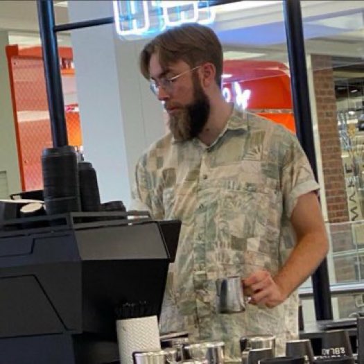 Ptdrrr guettez j’ai croisé qui à carrefour