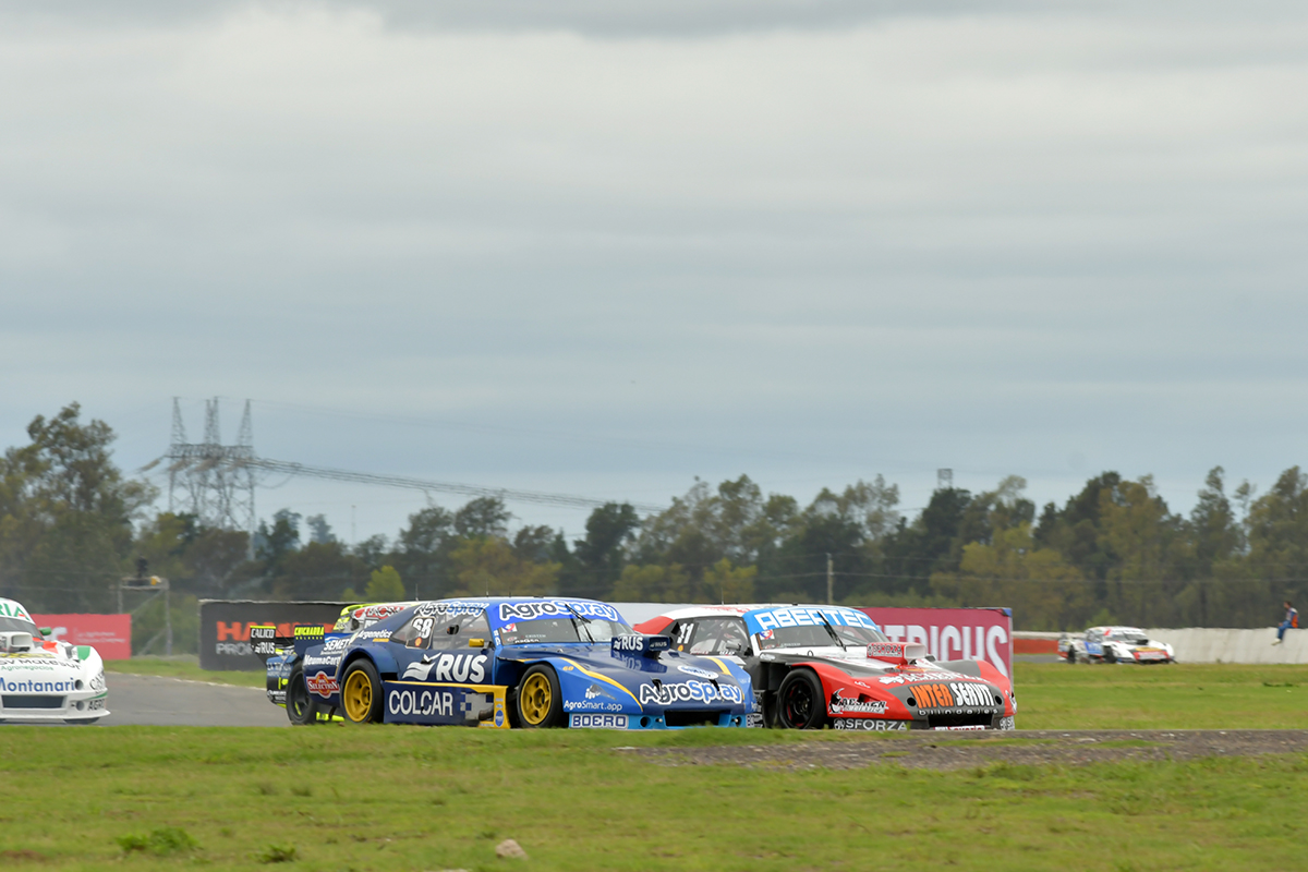 actcargentina's tweet photo. 👍Cuarto puesto en el campeonato del TC Pista para @MatiasCanapino, el mejor de los debutantes de esta temporada🆕

#TCenSanNicolas https://t.co/o9XdRycG1S