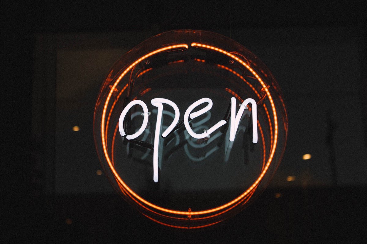 AmarilloPublic's tweet photo. Today, Sunday hours return to the Amarillo Public Library!  All five locations are open this afternoon from 2 to 6 PM! https://t.co/kAljKIcmXA