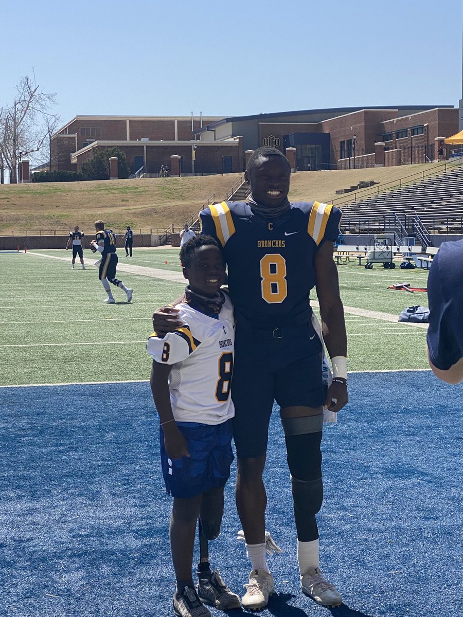 @tdunning <a href="/ucobronchofb/">UCO Football</a> <a href="/ucoathletics/">UCO Bronchos</a> <a href="/UCOFootball/">Broncho Football</a> Inspiring young man and a great player and mentor to younger athletes!