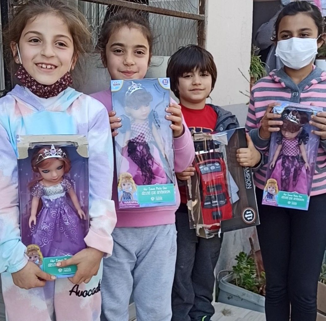 Herkesin Herkesimin Başkanı ☺️
<a href="/mustafagultak/">Mustafa Muhammet GÜLTAK 🇹🇷</a>
Akdeniz'de Çocuklar Gülüyorsa Herşey Yolunda Demektir .🧒🧑
#Mersin #GönülBelediyeciliği 
#akdeniz