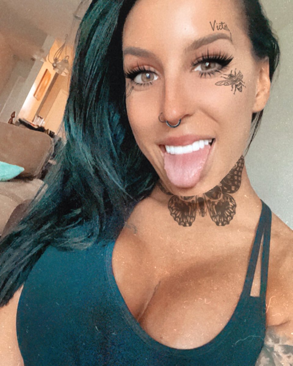 Paige Bauer's Instagram, Twitter & Facebook on IDCrawl