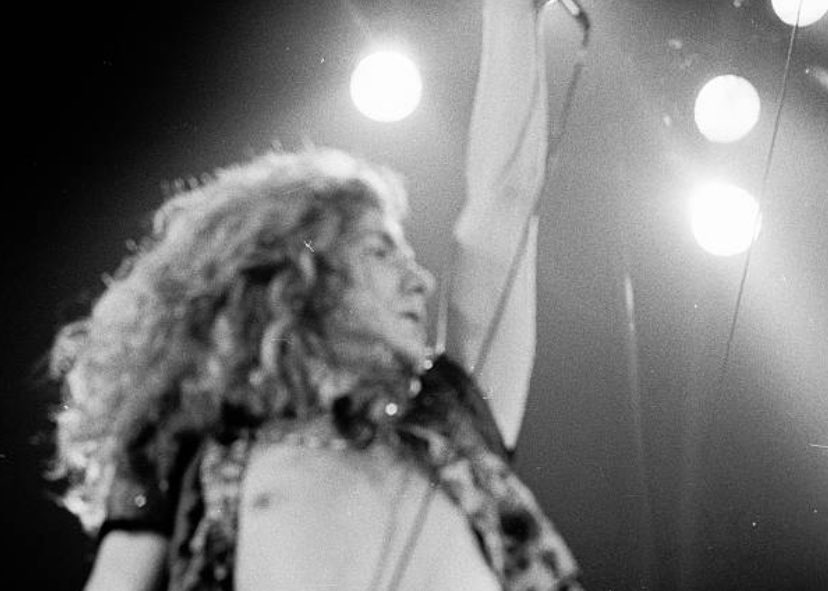 _oftheholy's tweet photo. robert plant ‘73 https://t.co/rY5l3K9TMh