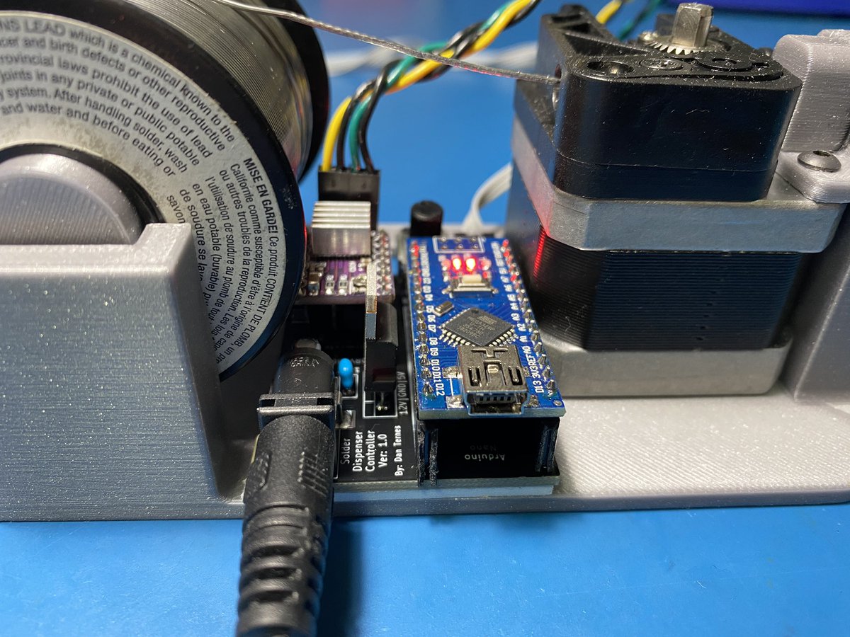 dan_ternes's tweet photo. Solder dispenser control PCB seems to work correctly, and even fits on the existing base 😅 Next steps are to finalize the pen model and pcb, and a few tweaks to the base. https://t.co/yWP6G0qdkw