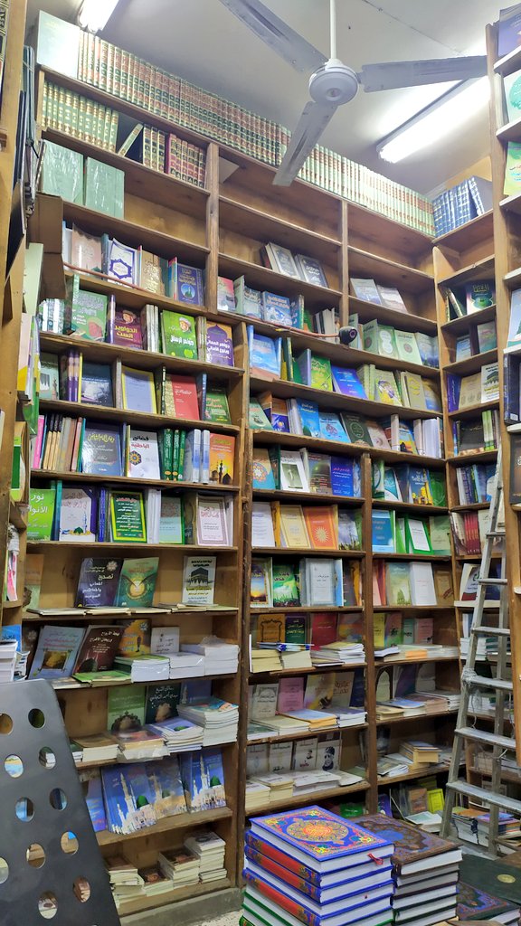 ArrifinDhea's tweet photo. Ayok kayaa, biar bisa beli kitab banyak-banyak��🏻‍♀️ https://t.co/DhGGDt9zVb