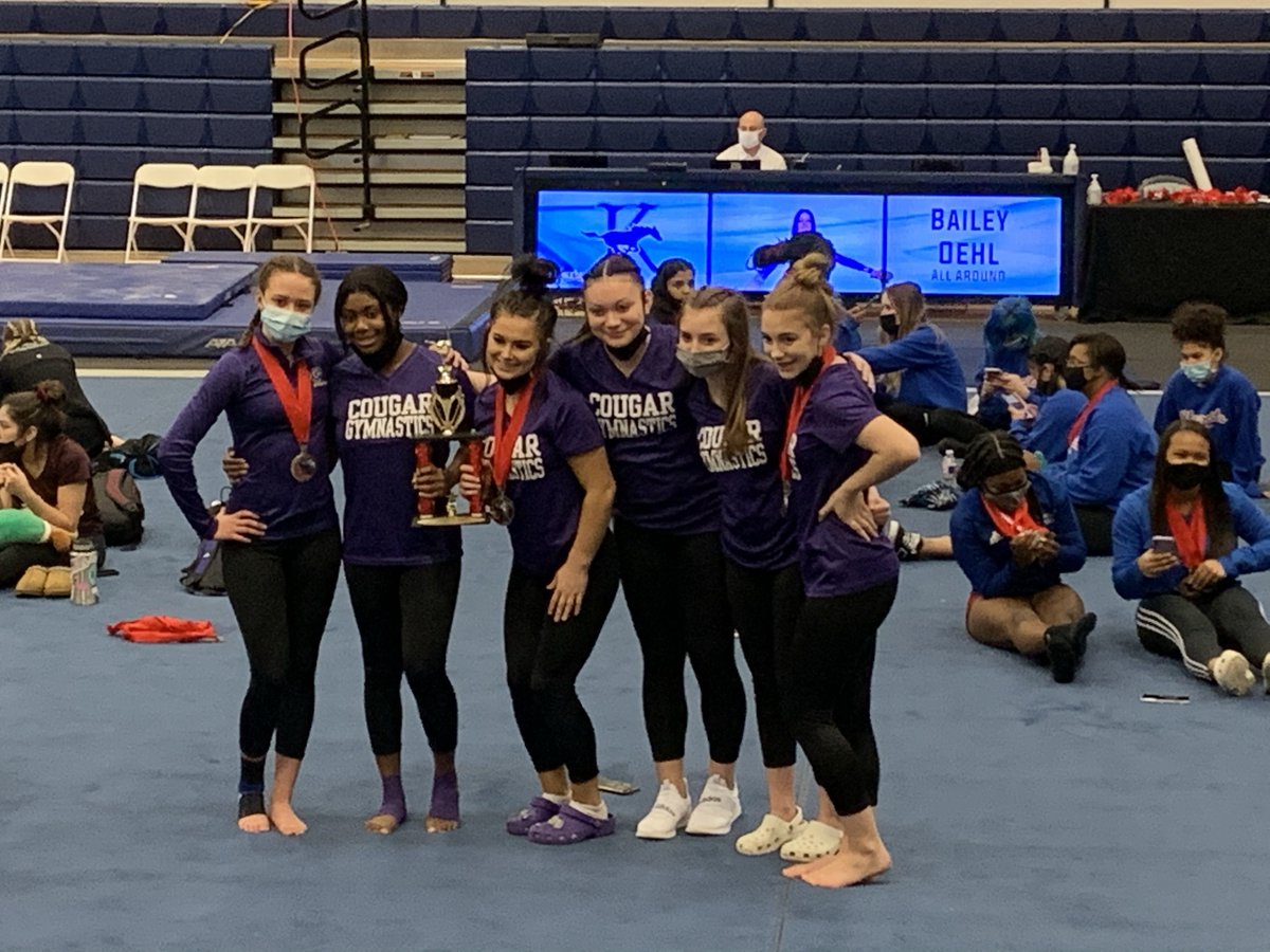 CSHS_Gymnastics's tweet image. CONGRATS!!
Cougar Gymnastics got 3rd place District Championship
CADENCE MOUTON AA Bronze, UB 2nd, BB 4th.
IRENE BENAVIDES-PEREZ Vault District Champion, AA 4th, UB 5th.
RAVEN NEWTON AA 9th, FX 5th.
GRACE WOLFE AA 10th, VT 8th, UB 9th.
KATIE GRAHAM
MADISON HOLMES
@CSHSCougarClub