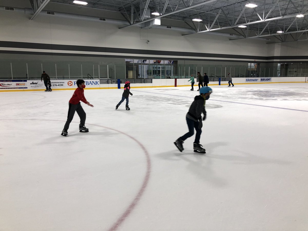STLCIC's tweet photo. Come skate with us any day from 12-2pm at the Plager Rink @STLCIC!⛸ https://t.co/Vn7utdTzIx