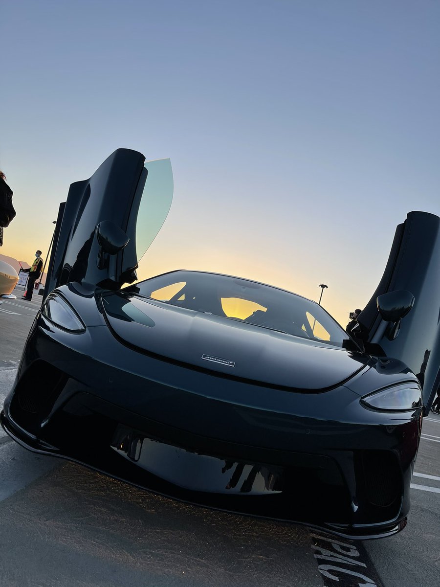 ijustine's tweet photo. Caught the run rise βοΈ with a @McLarenF1 GT and βοΈ driving this for the weekend has BEEN INCREDIBLE!!!!
@F1 #f1driveinla https://t.co/FBsNJmpxVY